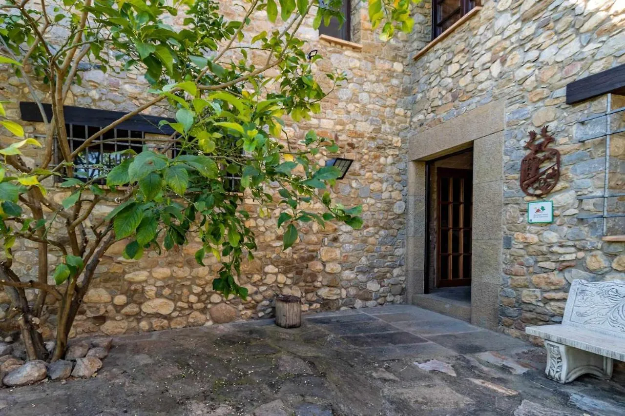 Mas Aima Casa Rural En La Garrotxa Argelaguer